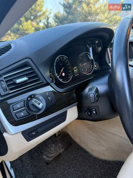 Седан BMW 5 Series 2015 в Днепре