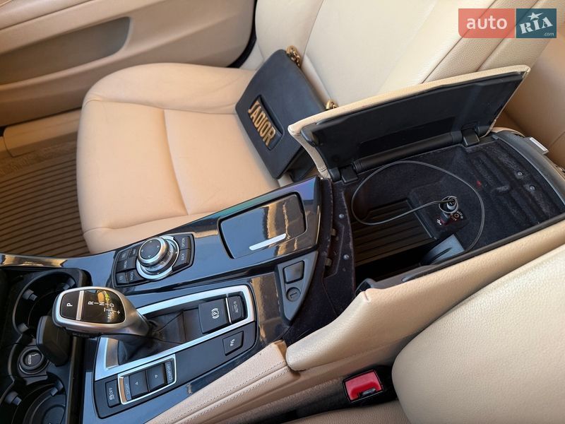 Седан BMW 5 Series 2011 в Киеве