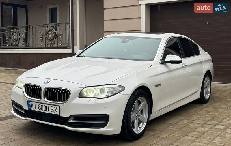 Седан BMW 5 Series 2013 в Львові