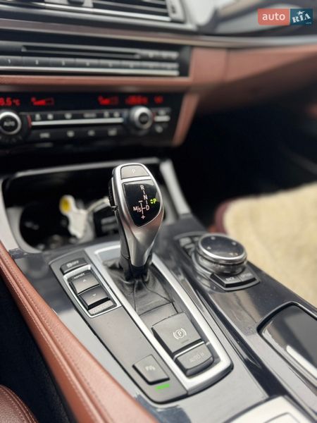 Седан BMW 5 Series 2013 в Львові