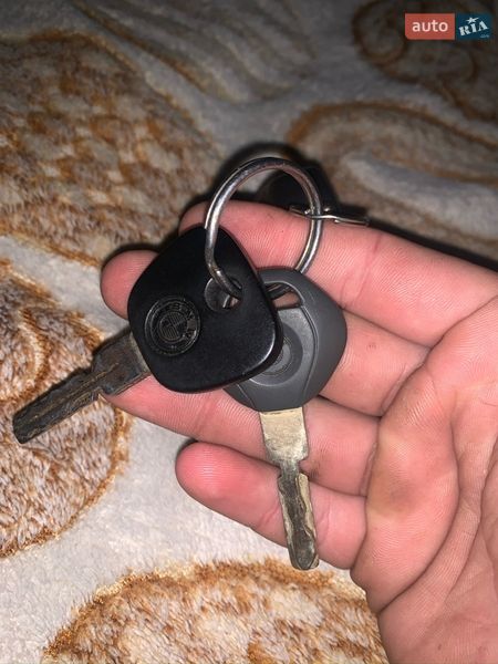 Седан BMW 5 Series 1993 в Виннице