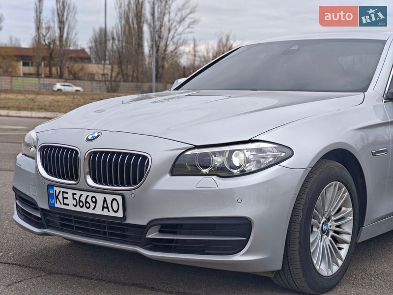Седан BMW 5 Series 2014 в Кривому Розі