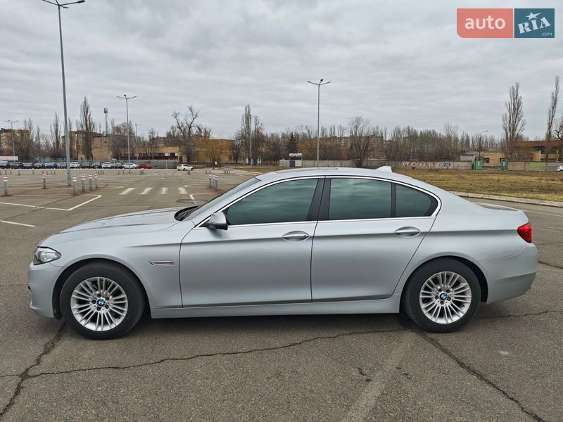 Седан BMW 5 Series 2014 в Кривому Розі