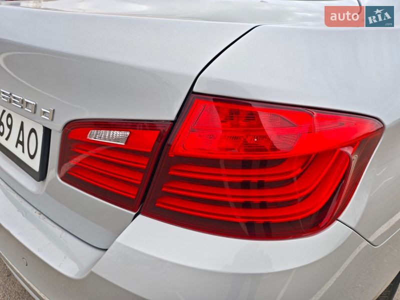 Седан BMW 5 Series 2014 в Кривому Розі