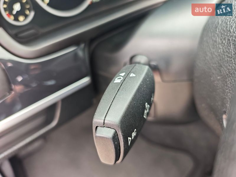 Седан BMW 5 Series 2014 в Кривому Розі