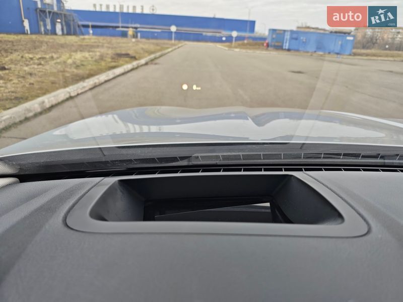 Седан BMW 5 Series 2014 в Кривому Розі