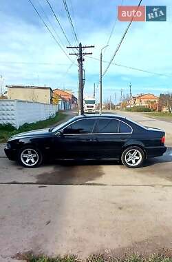 Седан BMW 5 Series 2000 в Нікополі