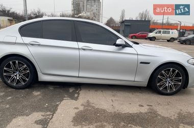 Седан BMW 5 Series 2015 в Харькове