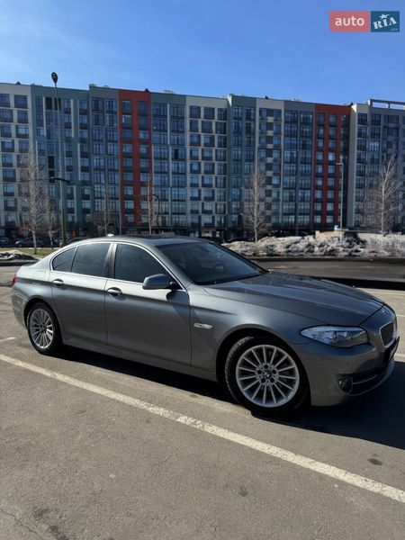 Седан BMW 5 Series 2013 в Киеве