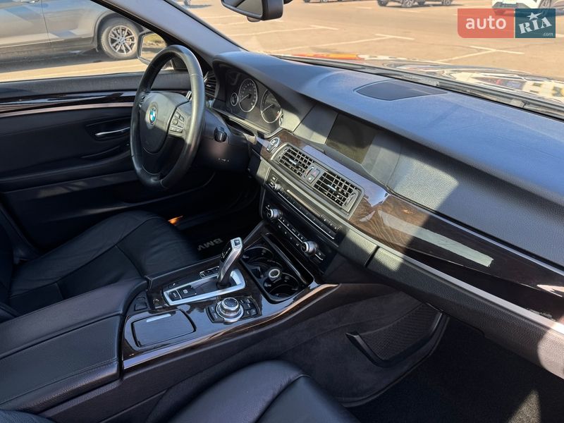 Седан BMW 5 Series 2013 в Киеве