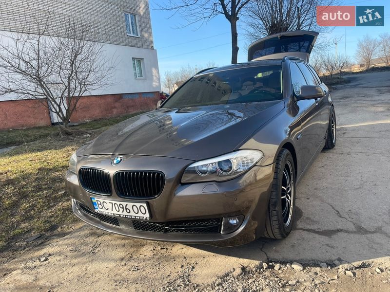 BMW 5 Series 2011