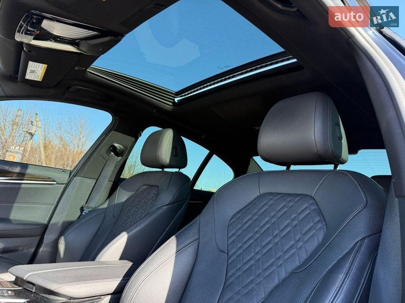 Седан BMW 5 Series 2020 в Тернополе