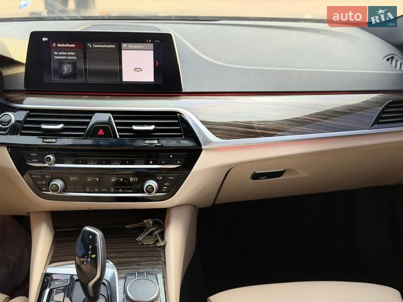 Седан BMW 5 Series 2017 в Луцке