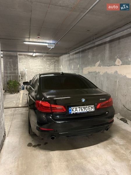 Седан BMW 5 Series 2017 в Киеве