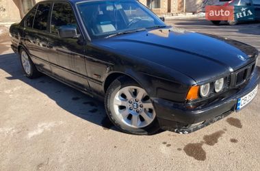 Седан BMW 5 Series 1994 в Ніжині
