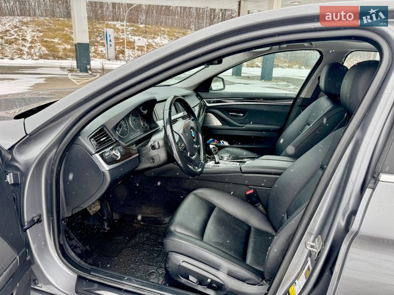 Седан BMW 5 Series 2015 в Житомире