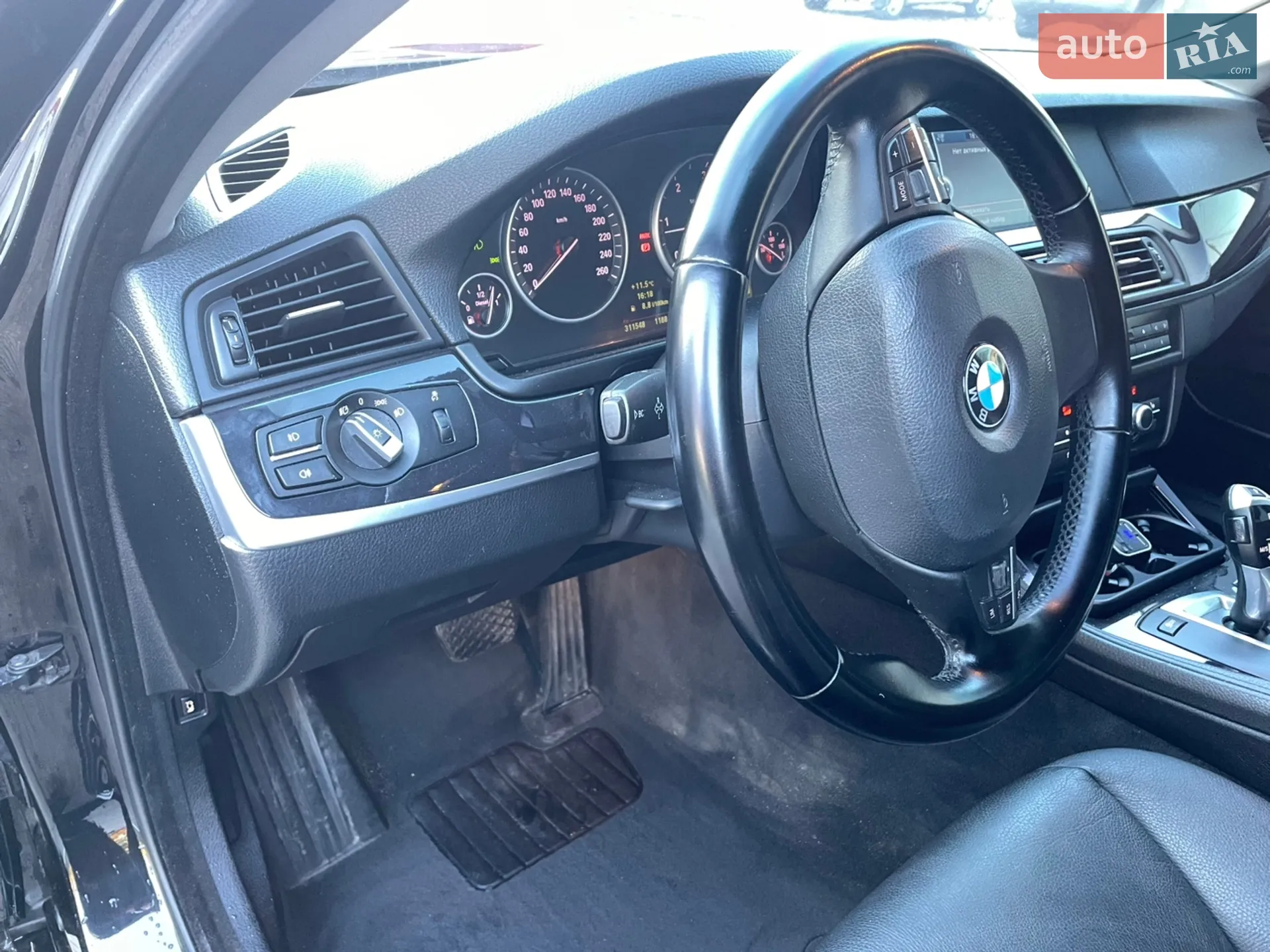 2010 BMW 5er - мініатюра 12