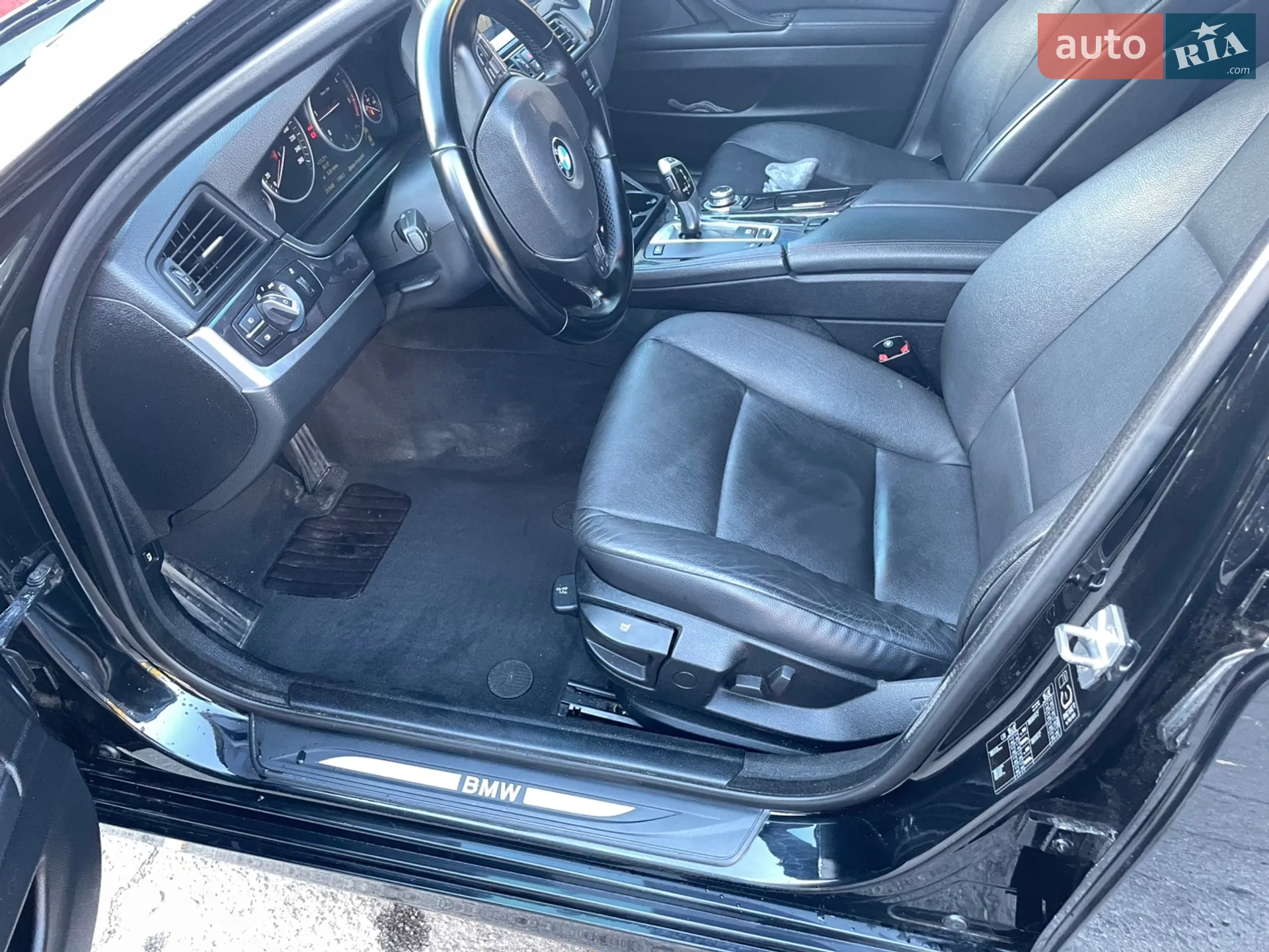 2010 BMW 5er - мініатюра 17
