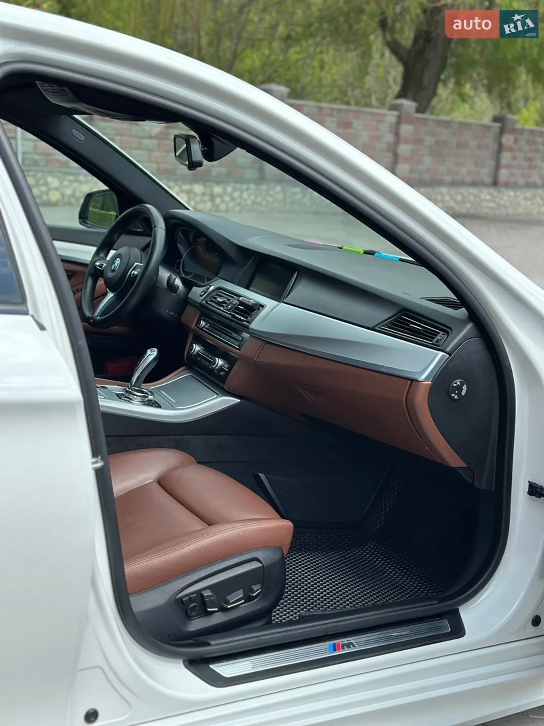 2014 BMW 5er - мініатюра 12