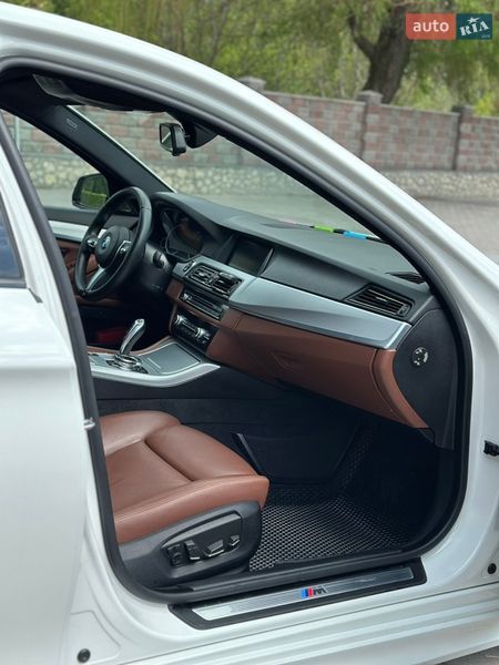 Седан BMW 5 Series 2014 в Тернополі
