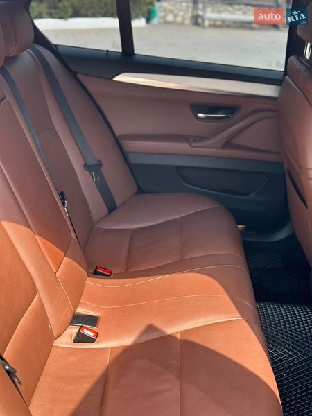 Седан BMW 5 Series 2014 в Тернополі