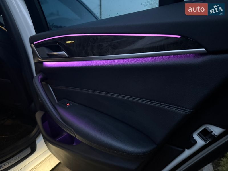 Седан BMW 5 Series 2018 в Виннице