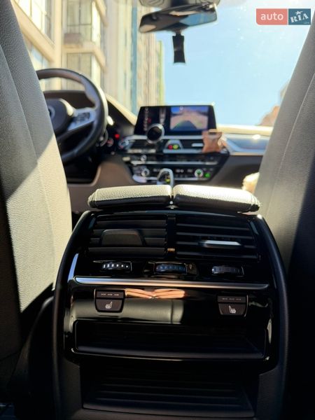 Седан BMW 5 Series 2018 в Днепре фото 13 Седан BMW 5 Series 2018 в Днепре