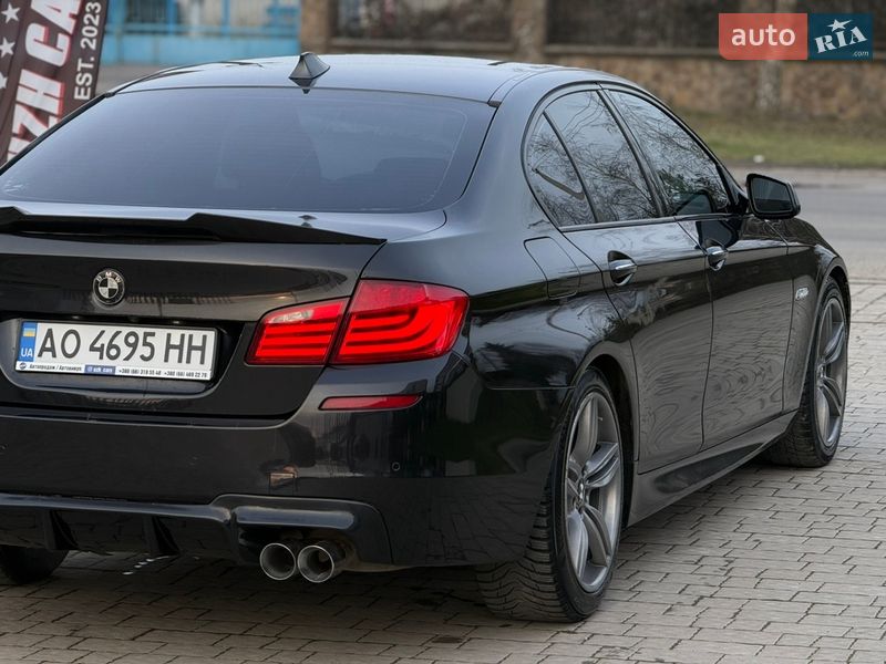 Седан BMW 5 Series 2013 в Ужгороде