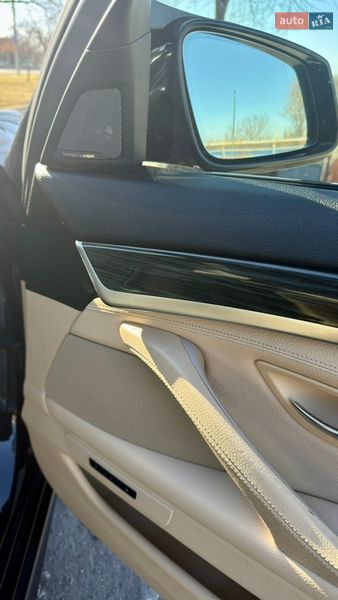 Седан BMW 5 Series 2013 в Днепре