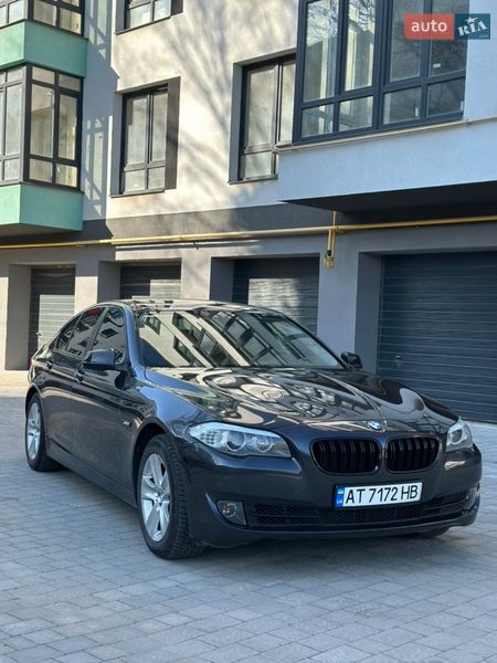 Седан BMW 5 Series 2012 в Ивано-Франковске