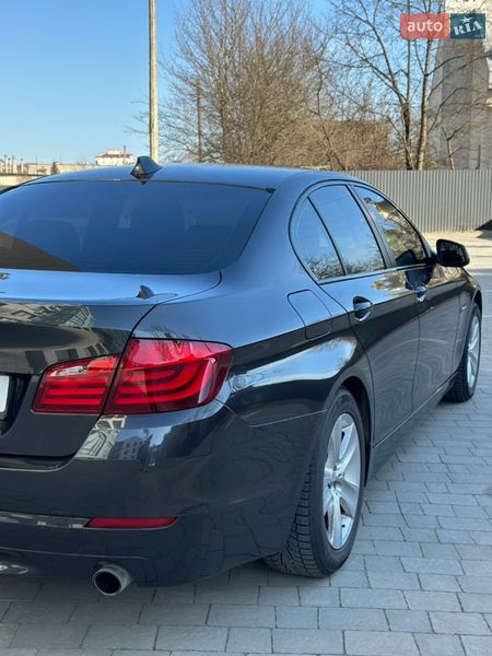 Седан BMW 5 Series 2012 в Ивано-Франковске