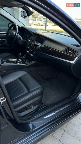 Седан BMW 5 Series 2012 в Ивано-Франковске