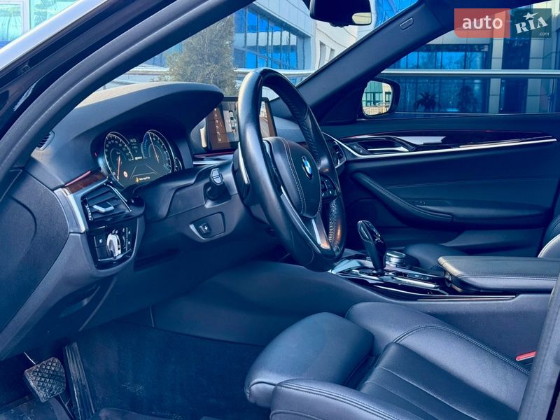 Седан BMW 5 Series 2018 в Киеве