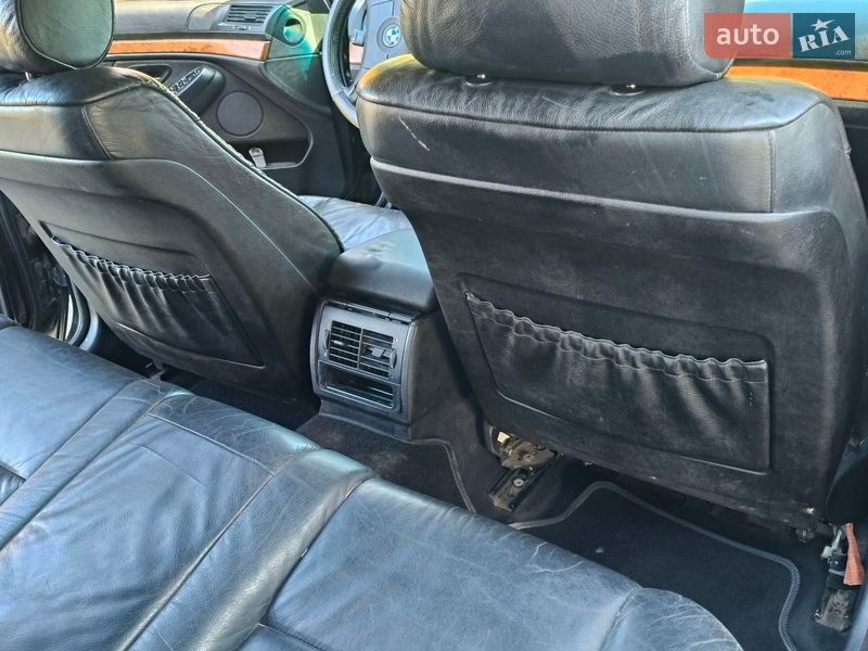 Седан BMW 5 Series 1998 в Воловце