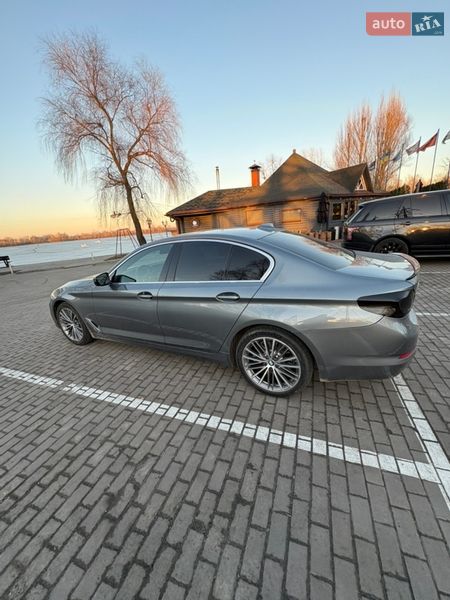 Седан BMW 5 Series 2019 в Киеве
