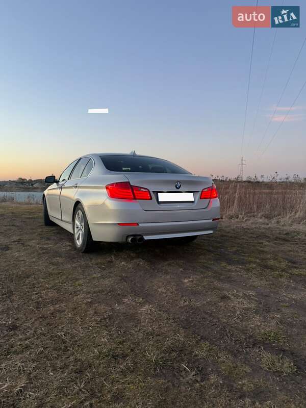 BMW 5 Series 2012