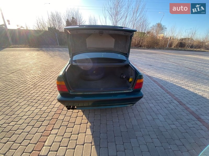 Седан BMW 5 Series 1990 в Хмельницькому
