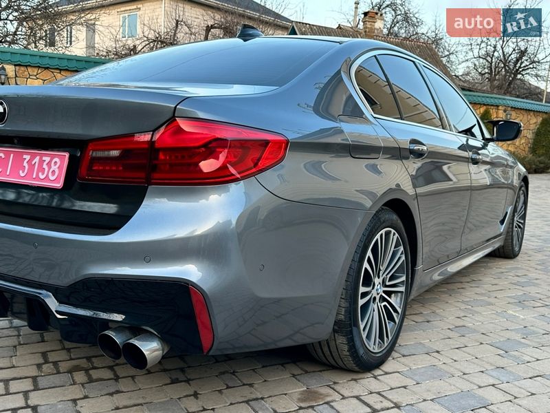 Седан BMW 5 Series 2017 в Могилев-Подольске фото 10 Седан BMW 5 Series 2017 в Могилев-Подольске