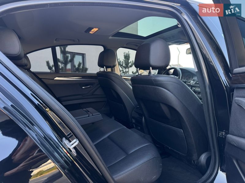 Седан BMW 5 Series 2015 в Луцьку