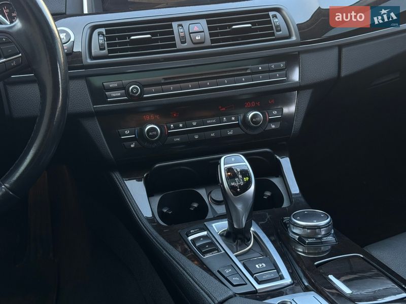 Седан BMW 5 Series 2015 в Луцьку