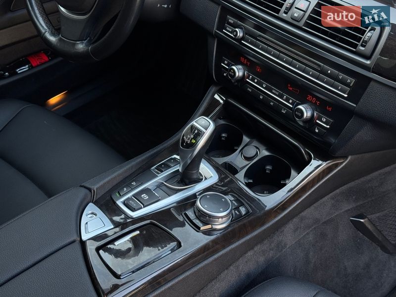Седан BMW 5 Series 2015 в Луцьку