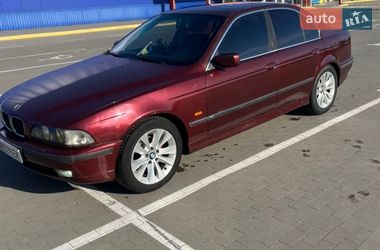Седан BMW 5 Series 1999 в Сумах