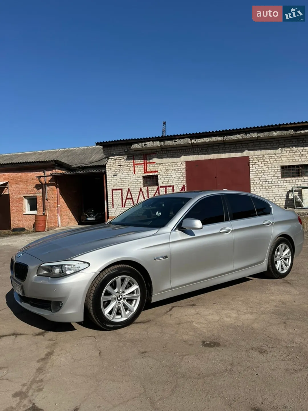 2011 BMW 5er - мініатюра 3
