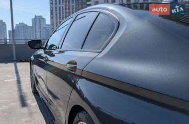 Седан BMW 5 Series 2017 в Киеве