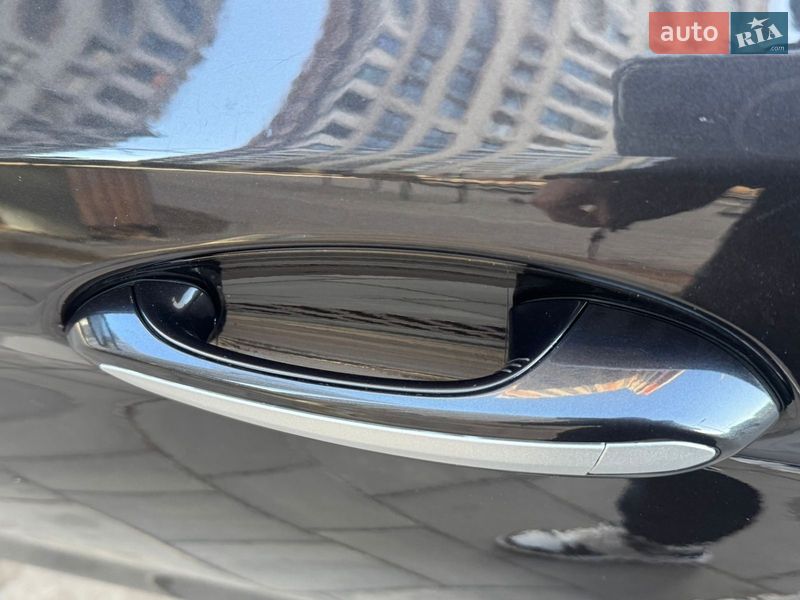 Седан BMW 5 Series 2016 в Киеве