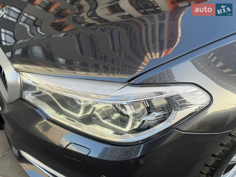 Седан BMW 5 Series 2016 в Киеве