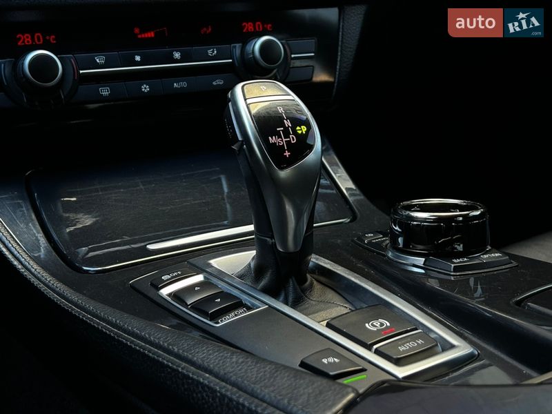 Седан BMW 5 Series 2012 в Миколаєві