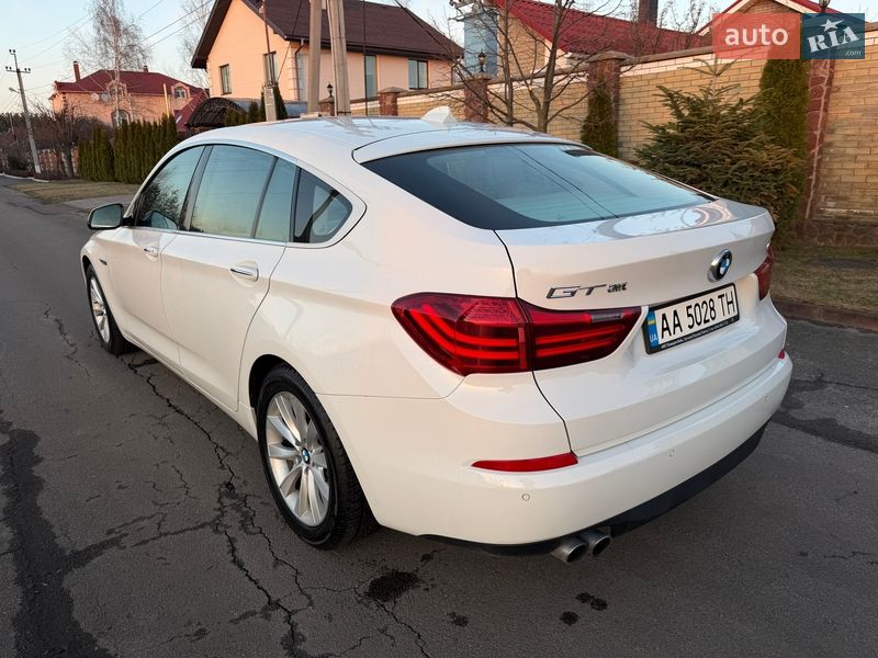 Седан BMW 5 Series 2017 в Киеве