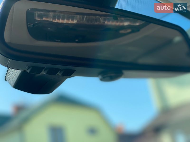 Седан BMW 5 Series 2011 в Стрые