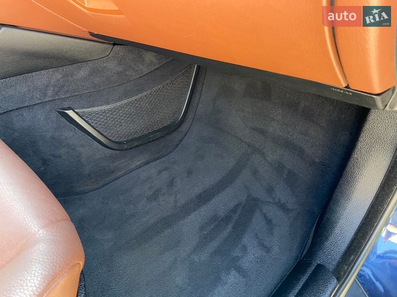 Седан BMW 5 Series 2011 в Стрые